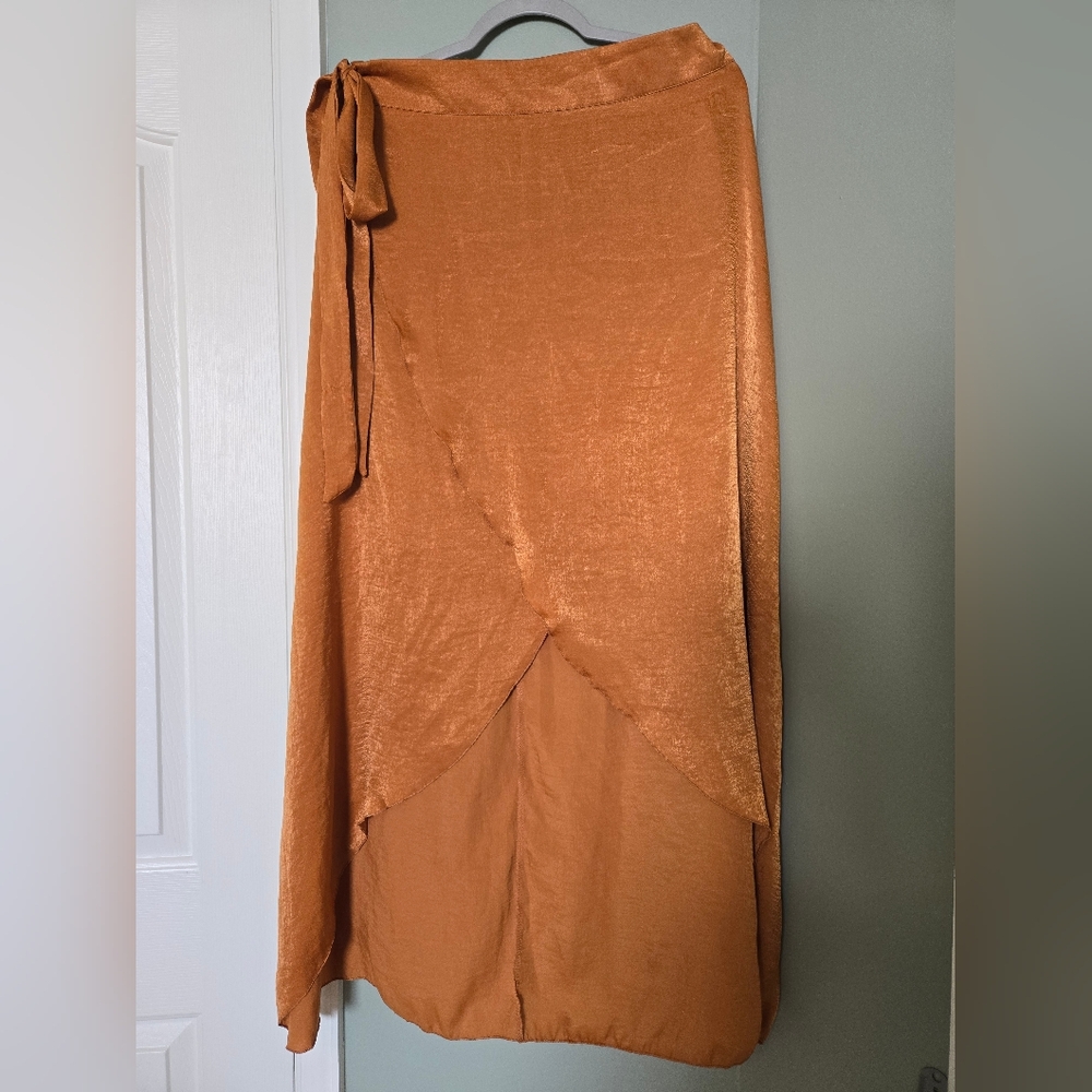 Satin boohoo wrap skirt